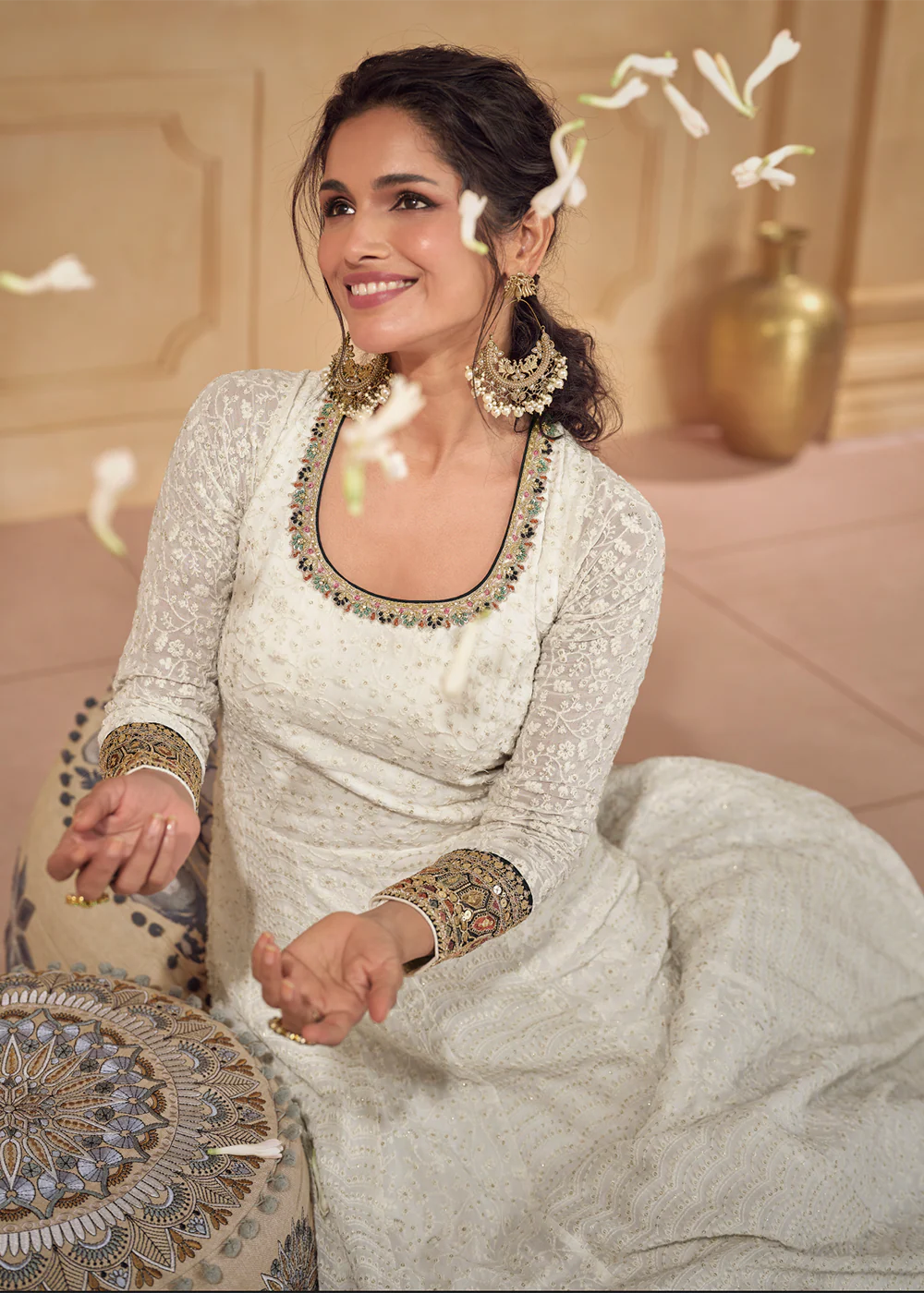Embroidered Off White Real Georgette Pretty Anarkali Gown - Image 4