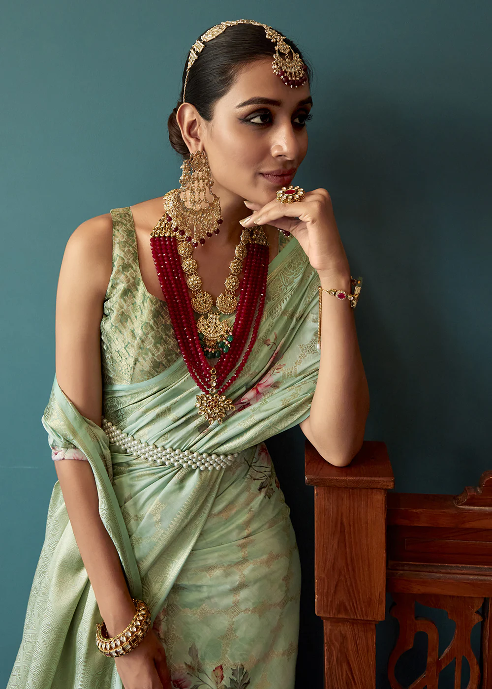 Enchanting Mint Green Floral Printed Soft Silk Designer Saree - Image 4