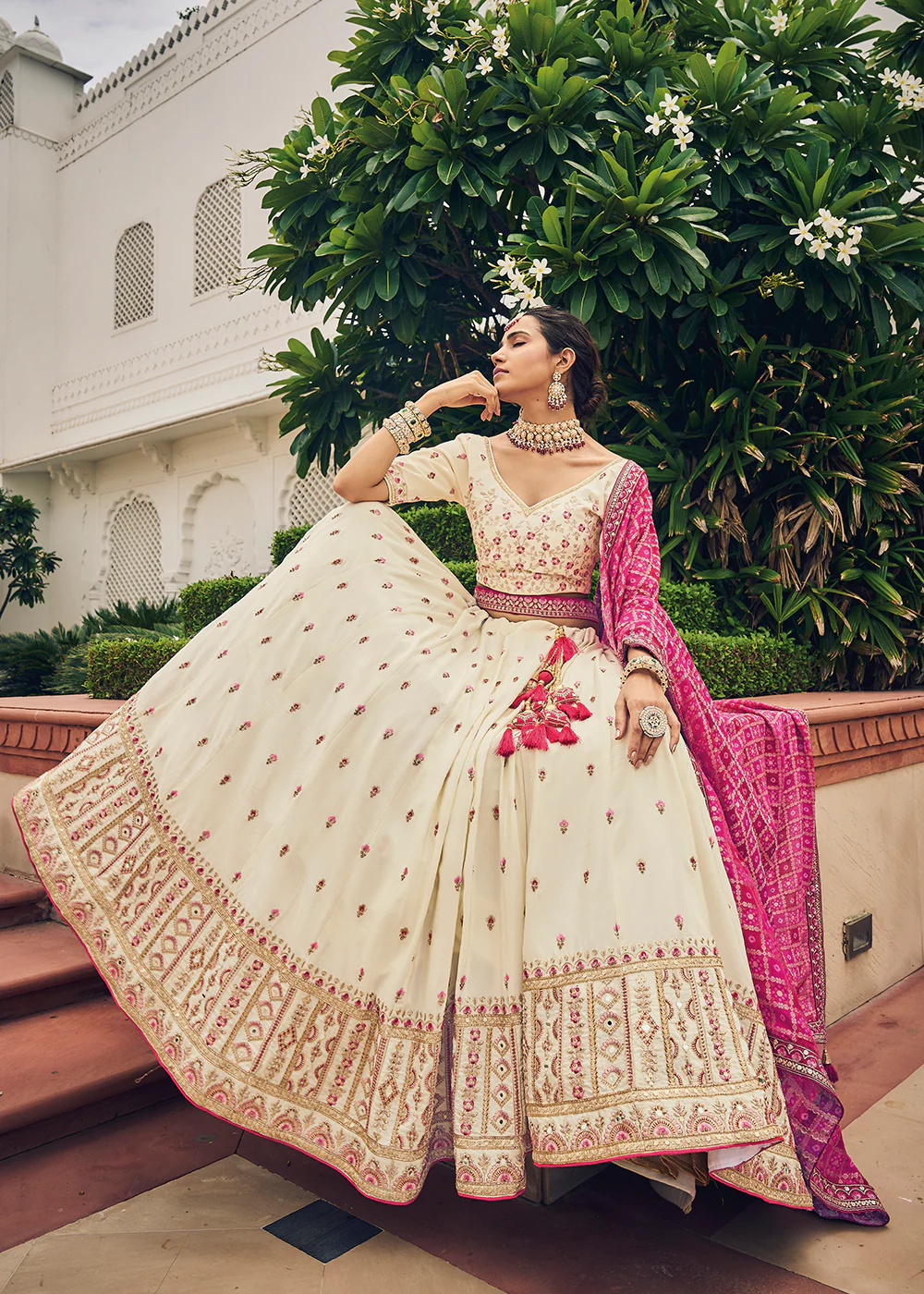 Enchanting Off-White Viscose Silk Traditional Bridal Lehenga Choli - Image 3