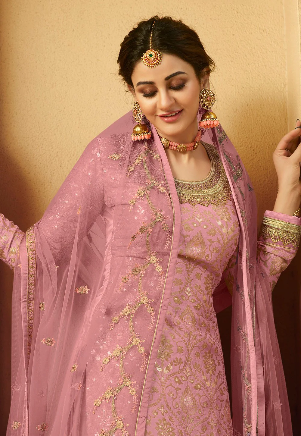 Engrossing Pink Jacquard Silk Embroidered Palazzo Suit - Image 2