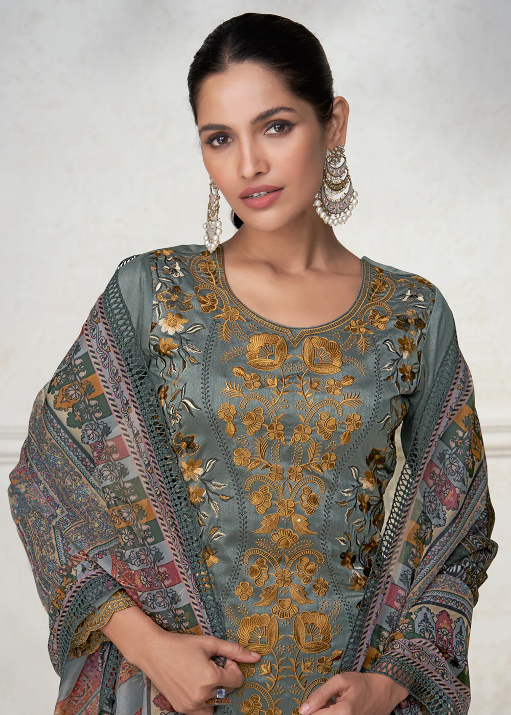 Fabulous Grey Floral Embroidered Silk Wedding Salwar Suit - Image 4