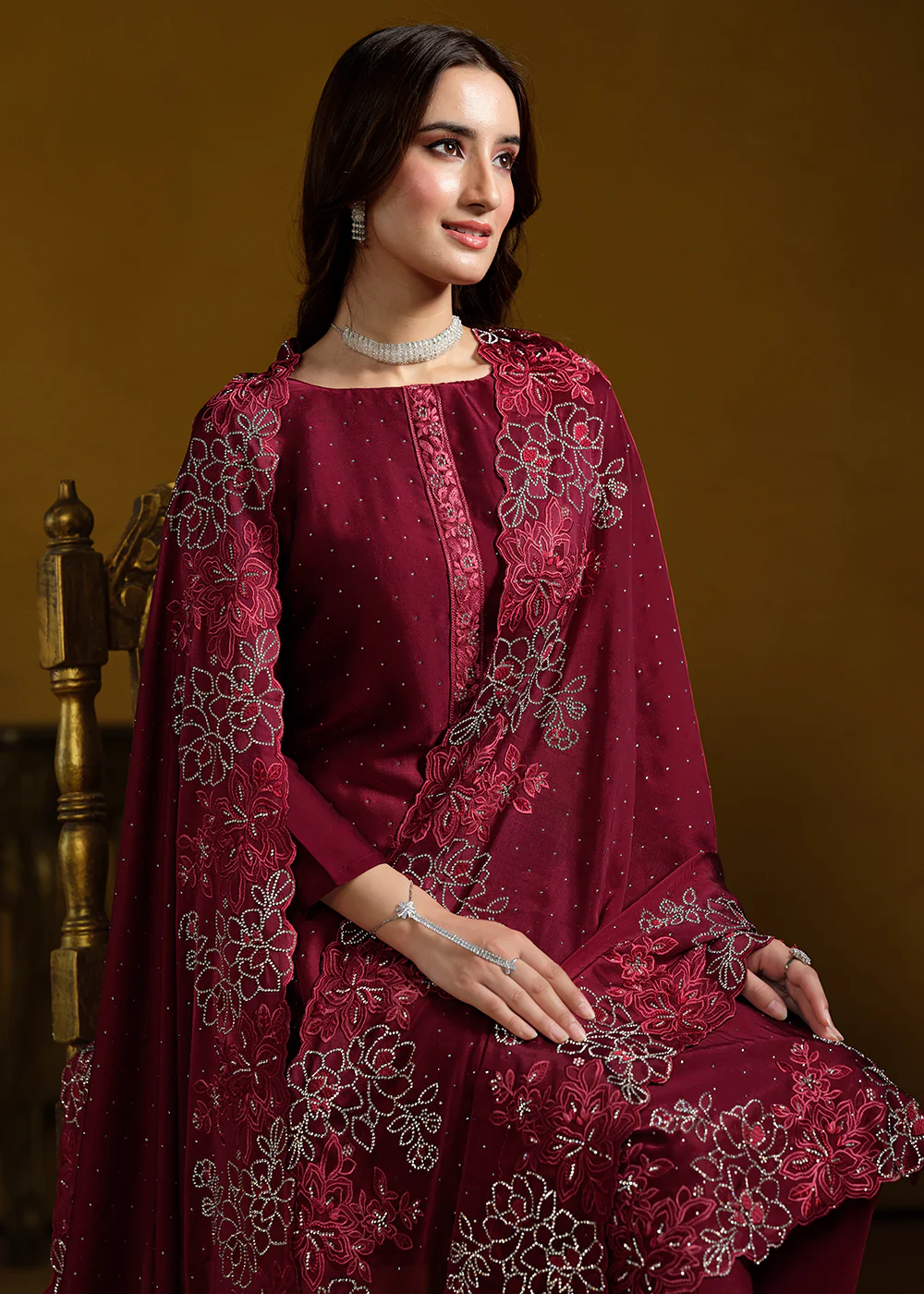 Fabulous Maroon Georgette Festive Pant Salwar Suit - Image 3