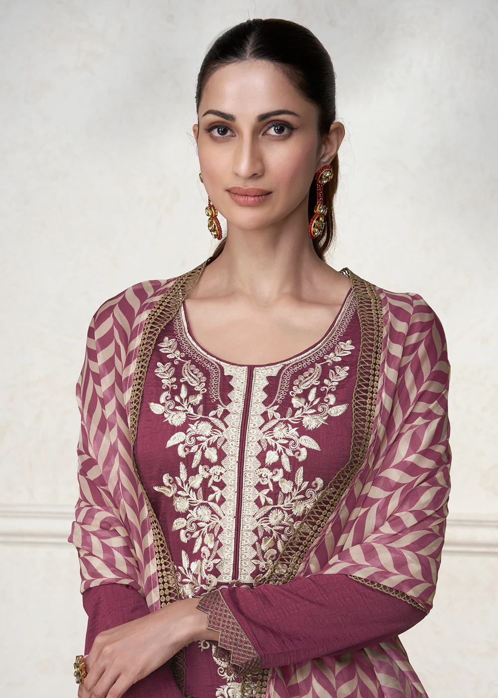 Fabulous Pink Floral Embroidered Silk Wedding Salwar Suit - Image 4