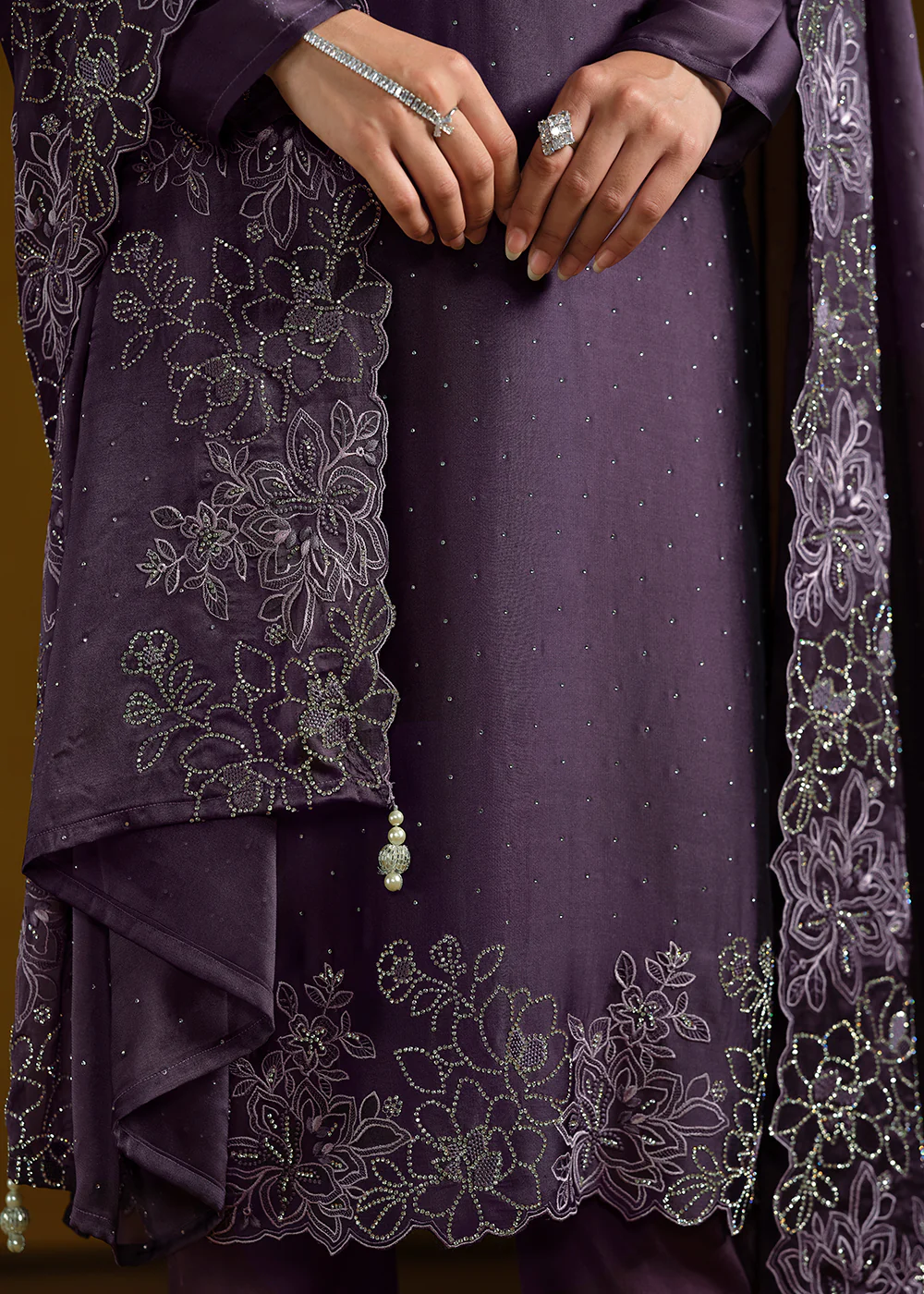 Fabulous Purple Georgette Festive Pant Salwar Suit - Image 4