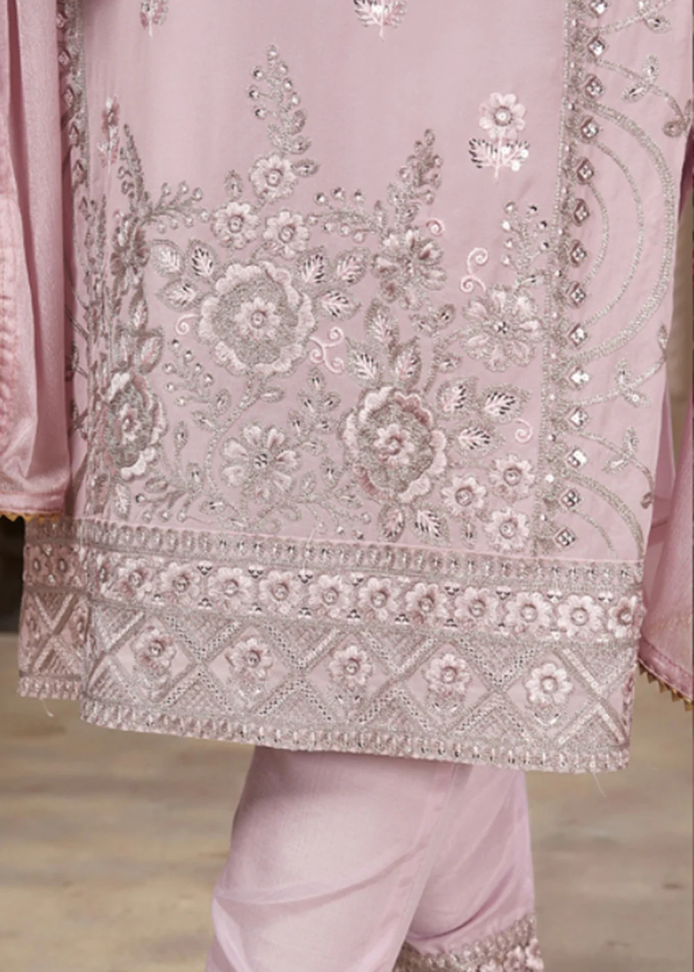 Festive Look Trendy Pink Embroidered Pant Style Salwar Suit - Image 3