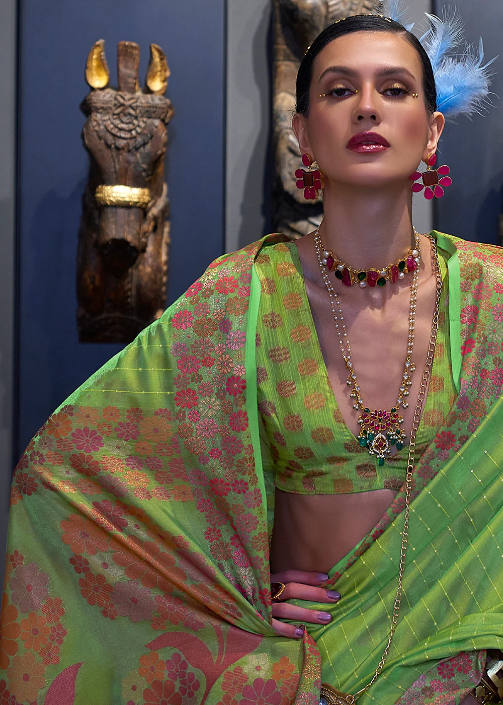 Festive Look Winsome Green Dual Tone Organza Silk Saree - Image 2