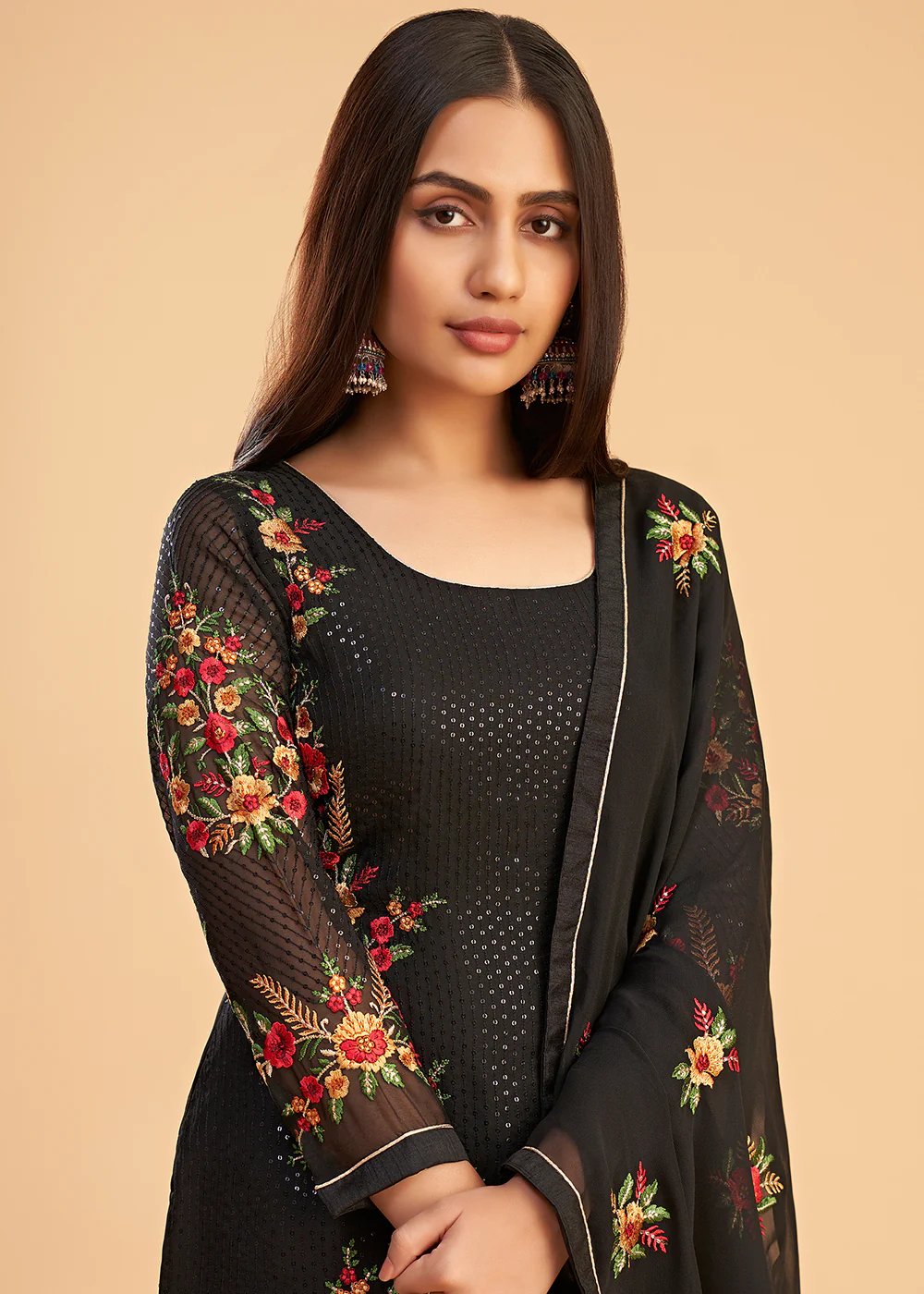 Floral Embroidered Black Indian Wedding Wear Salwar Suit - Image 2