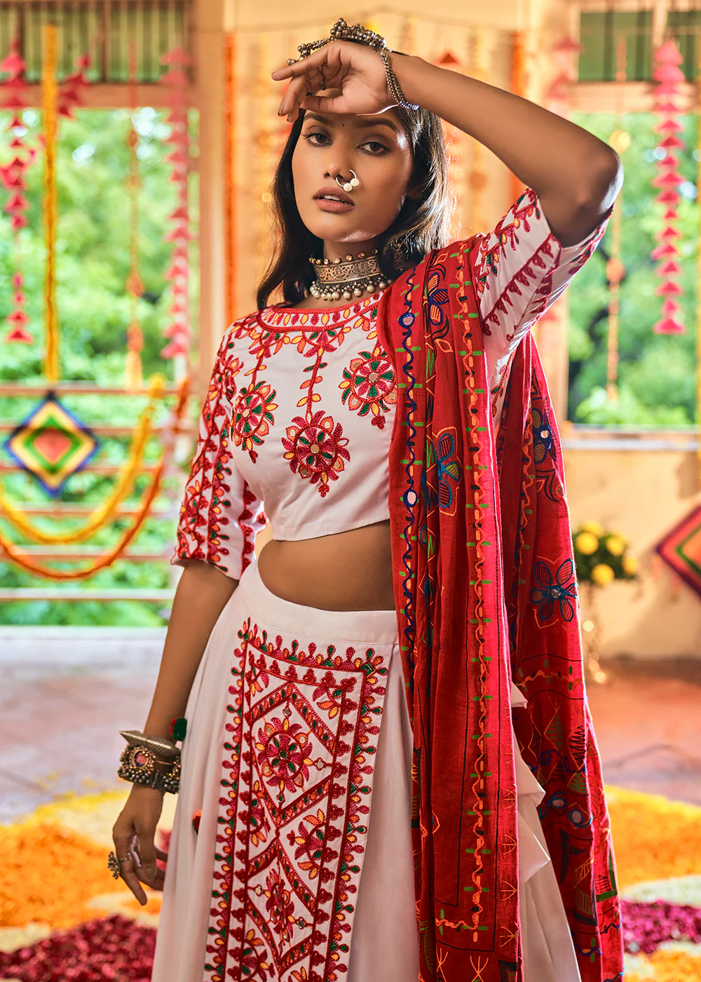Glamorous White Maslin Cotton Navratri Chaniya Choli - Image 4