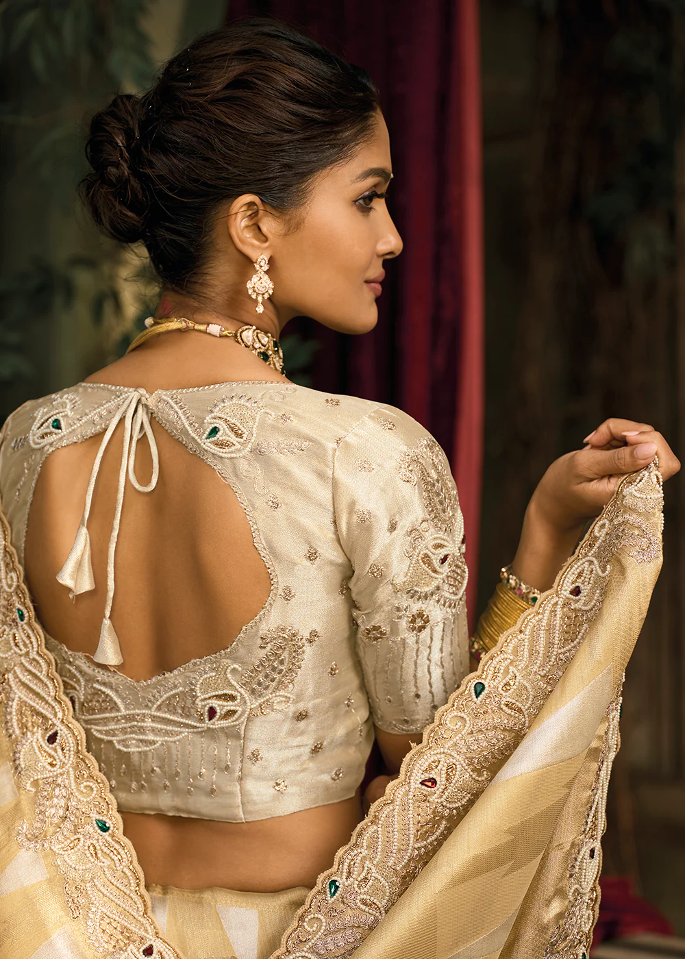 Gold Beige Premium Quality Silk Designer Wear Saree - Image 3