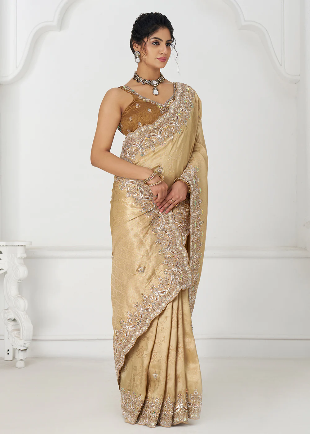 Golden Pure Dola Viscose Silk Wedding Wear Saree - Image 4