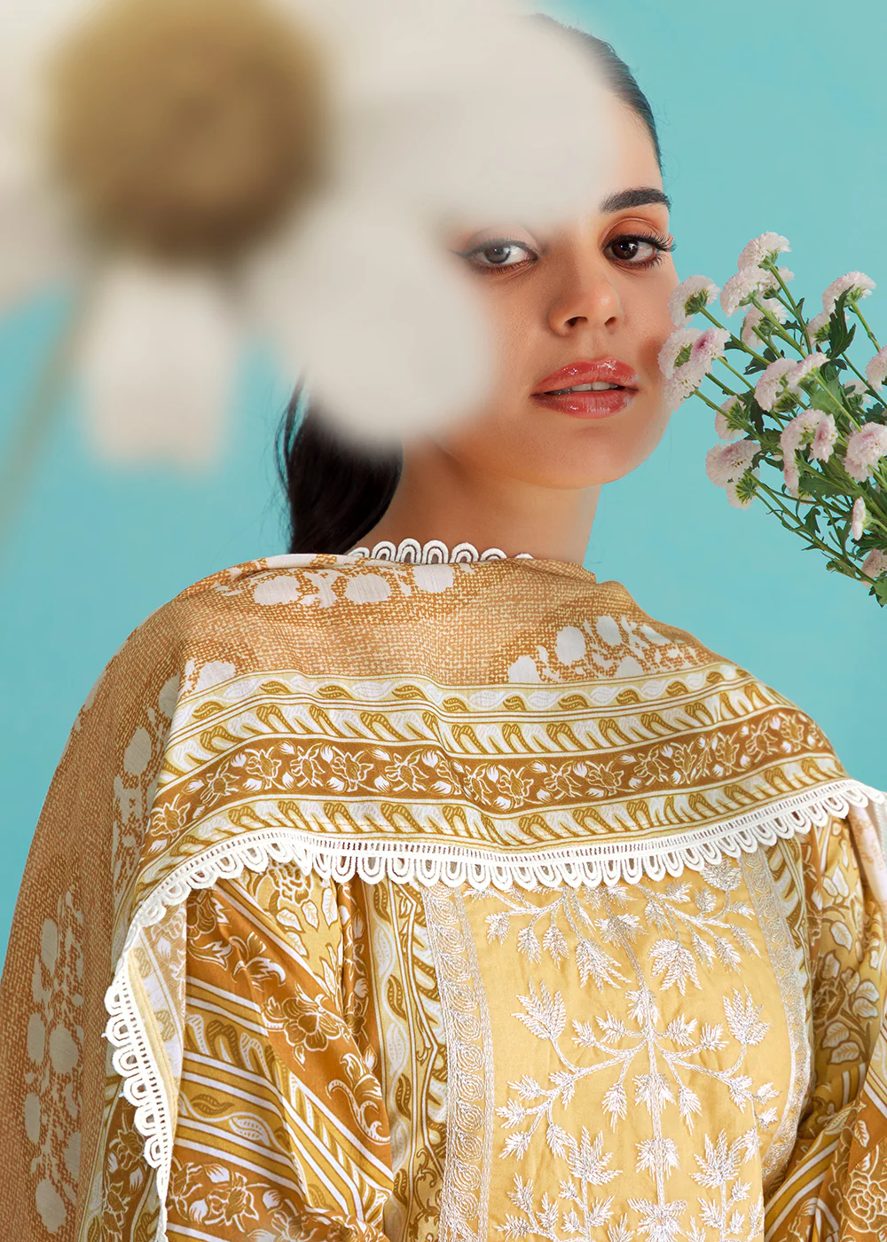 Gorgeous Yellow Lawn Embroidered Festive Salwar Suit - Image 4