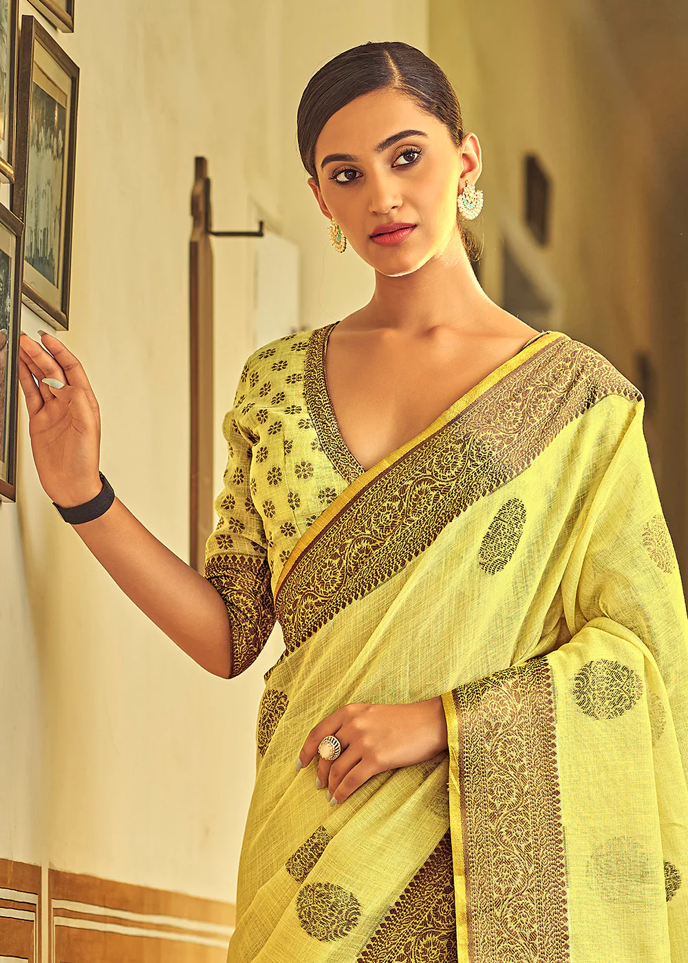 Gorgeous Yellow Soft Linen Weaving Saree with Belt - Image 2