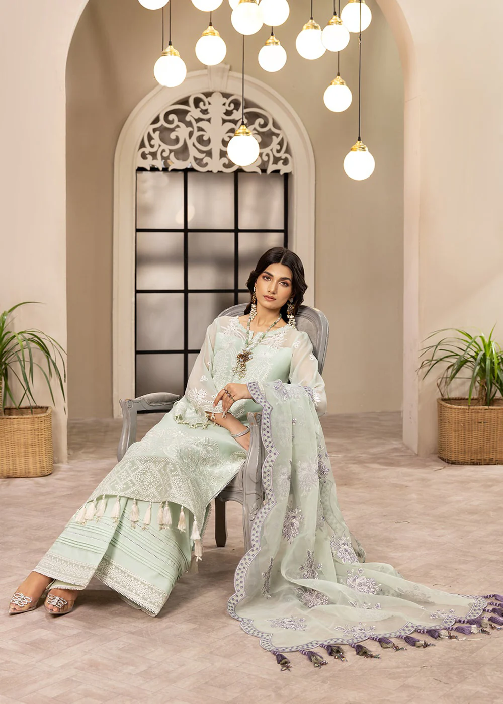Green Formal Suit - Alizeh - Dhaagay Formals '23 - V02D08 - Maheer - Image 5