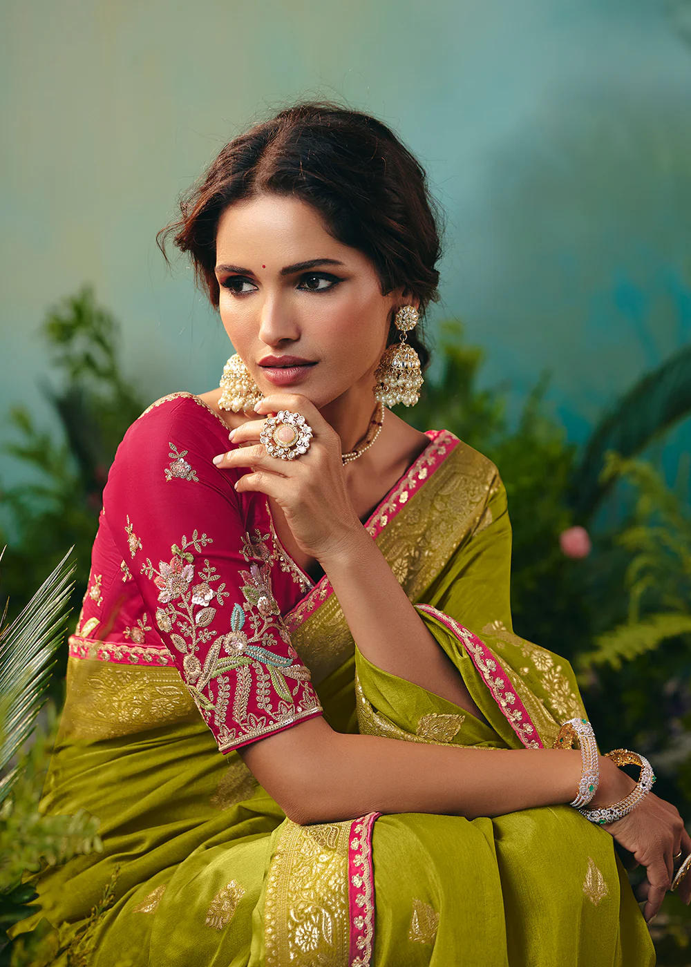 Green Premium Dola Viscose Silk Wedding Wear Saree - Image 5