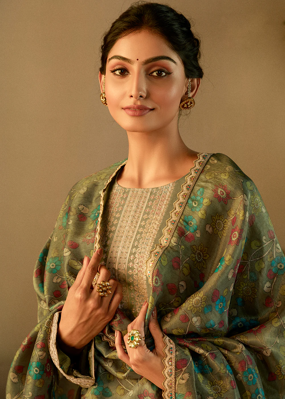 Green Pure Zari Banarasi Tissue Festive Wear Salwar Suit - Image 2