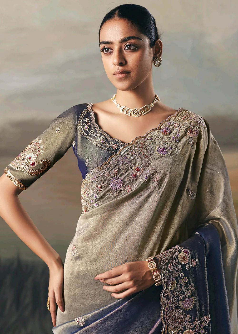 Grey Premium Tissue Zari Fabric Designer Saree - Image 2