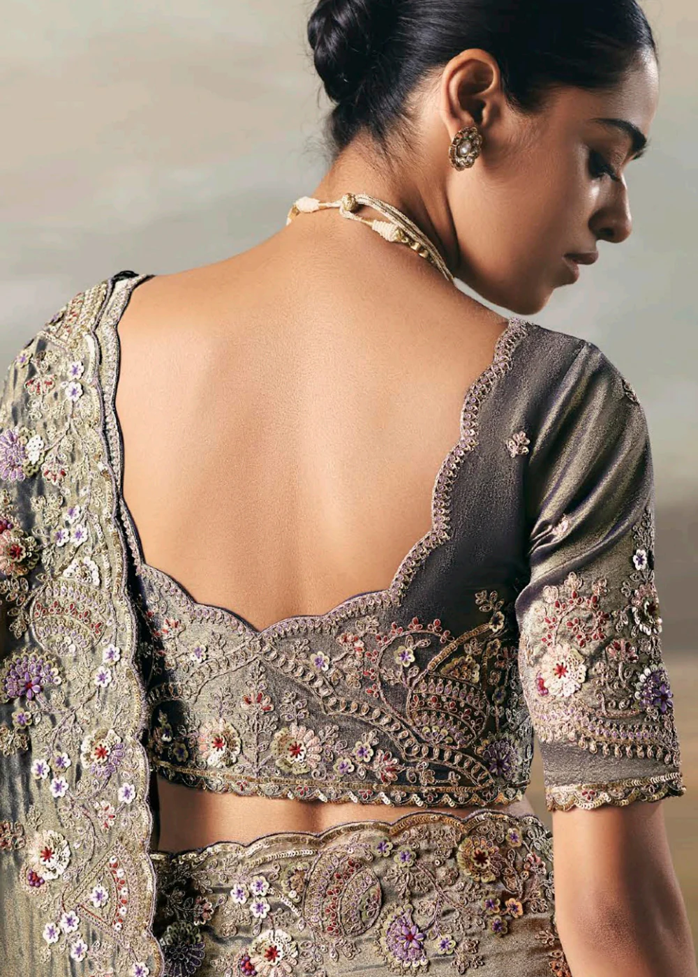 Grey Premium Tissue Zari Fabric Designer Saree - Image 3