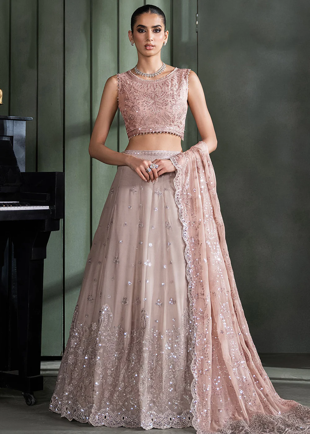 Heritage Luxury Formals '24 by Zarif | ZHF 07 ELMIRA - Image 3