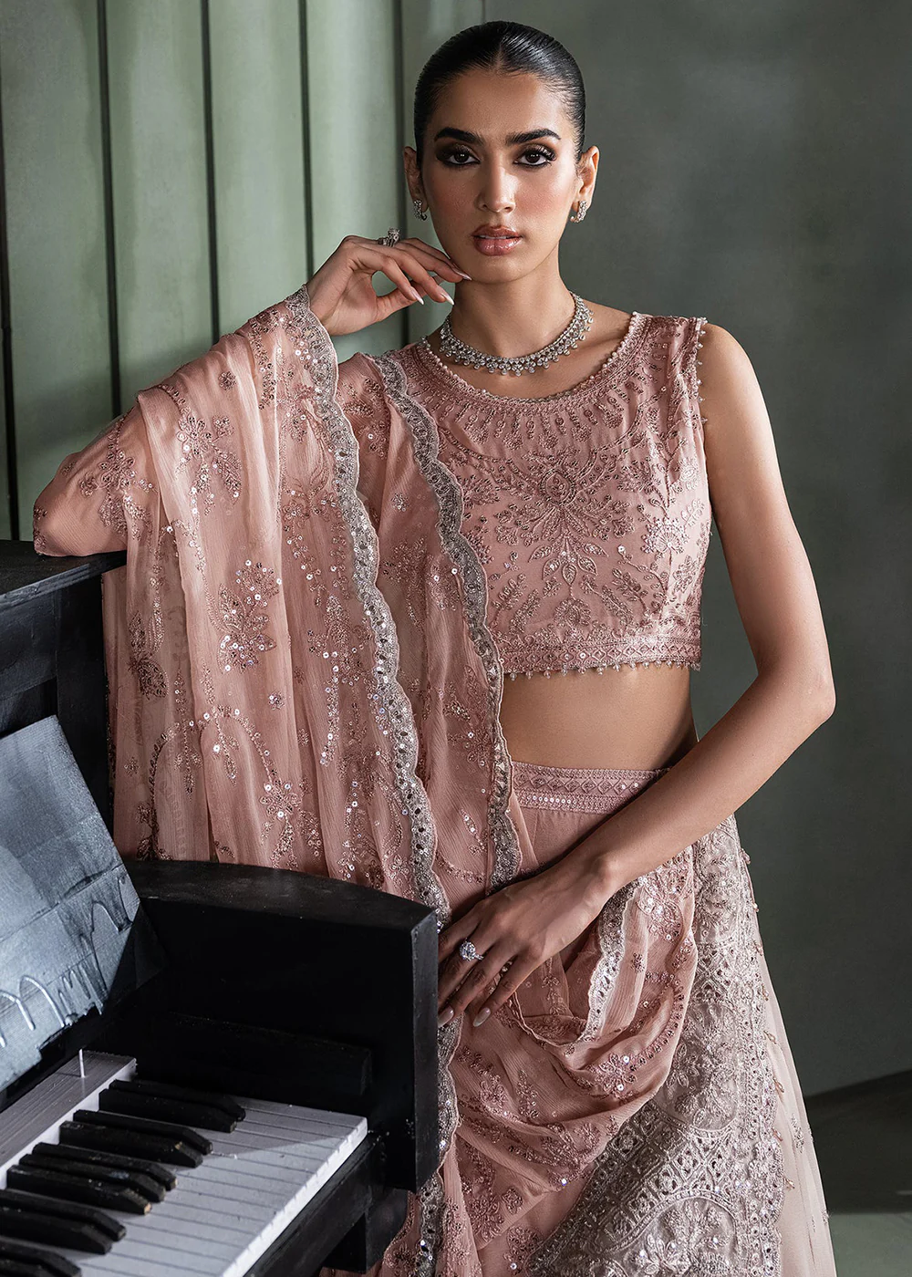 Heritage Luxury Formals '24 by Zarif | ZHF 07 ELMIRA - Image 6