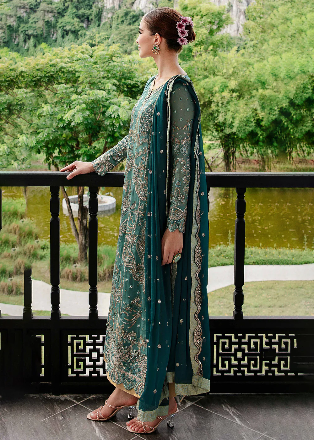 Intira The Luxury Affiars by Freesia by Maryum N Maria | MARWA - FW23-510 - Image 3