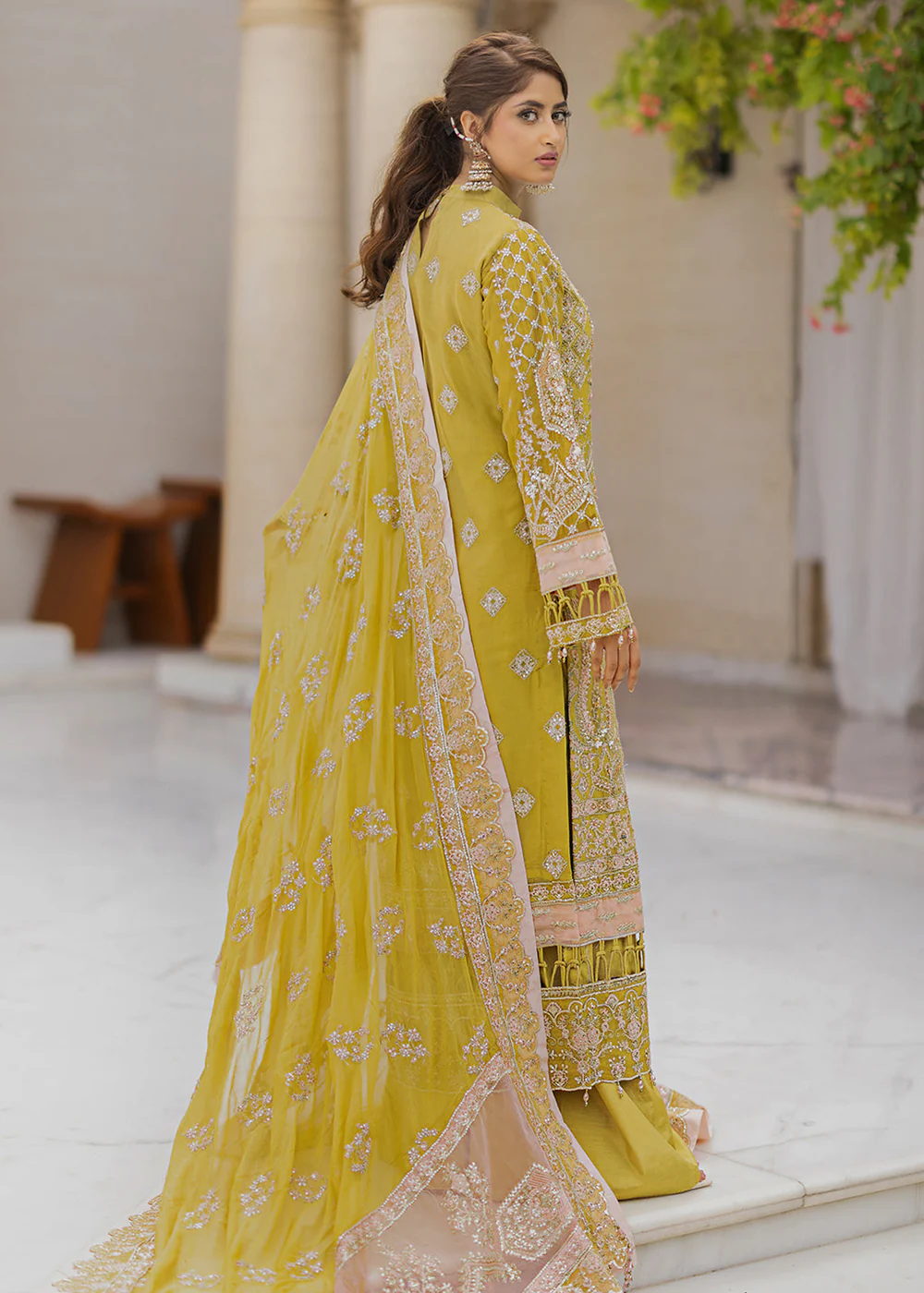 Ishq Aatish Luxury Chiffon '23 by Emaan Adeel | FARAH - Image 3