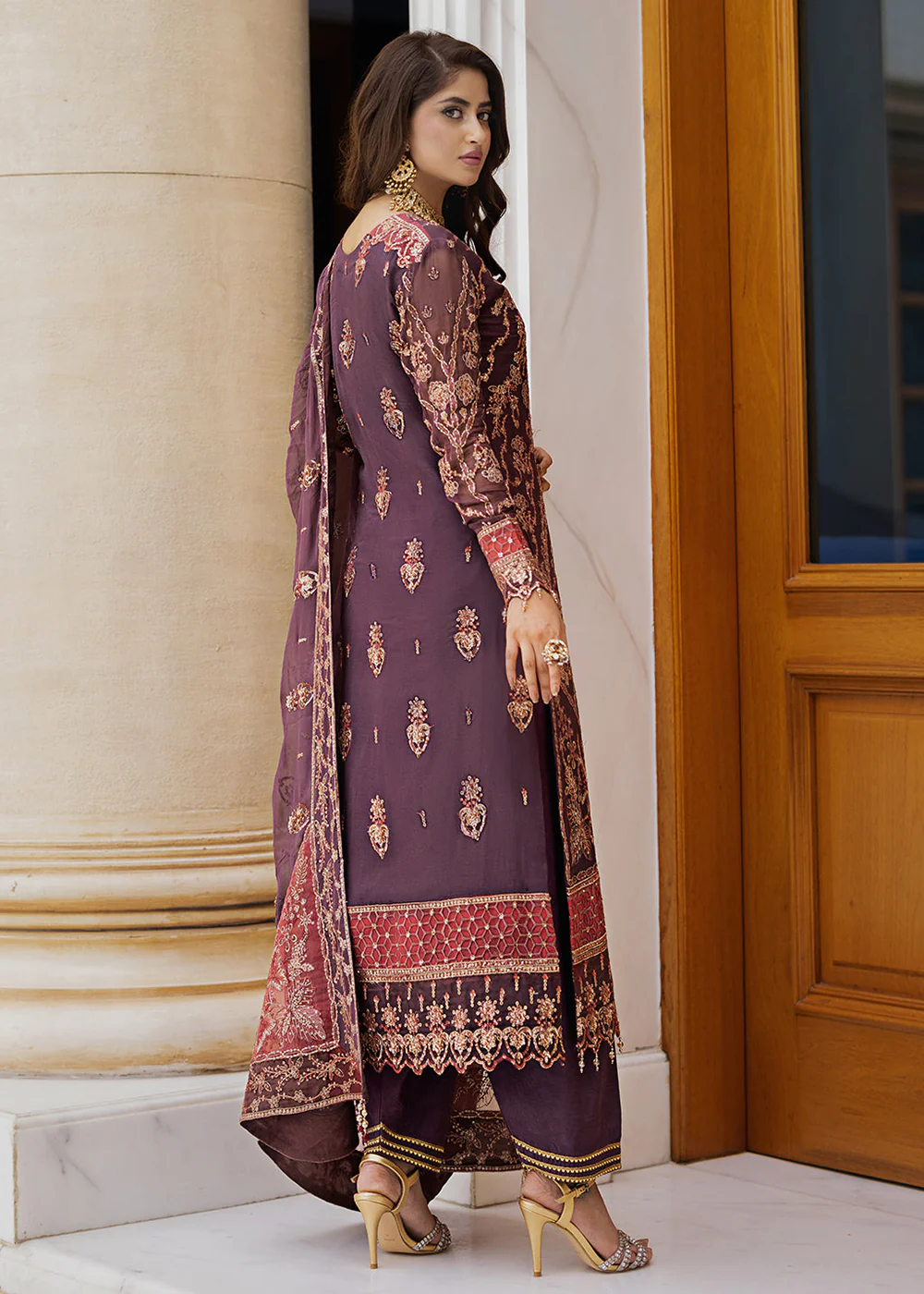 Ishq Aatish Luxury Chiffon '23 by Emaan Adeel | GULNAZ - Image 3
