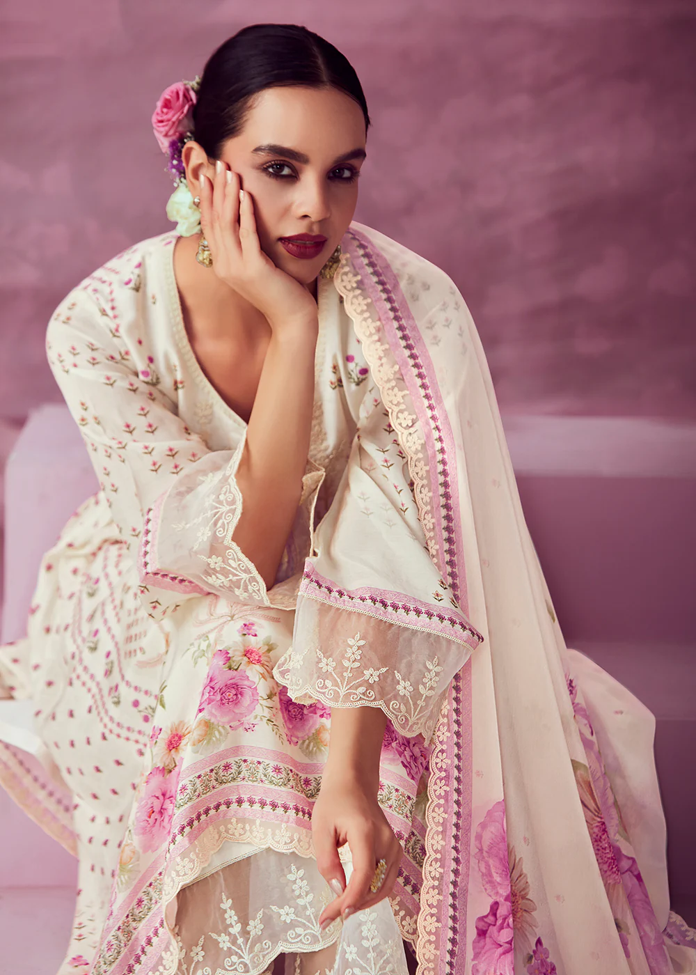 Ivory & Pink Muslin Cotton Printed Trendy Salwar Kurta Set - Image 2