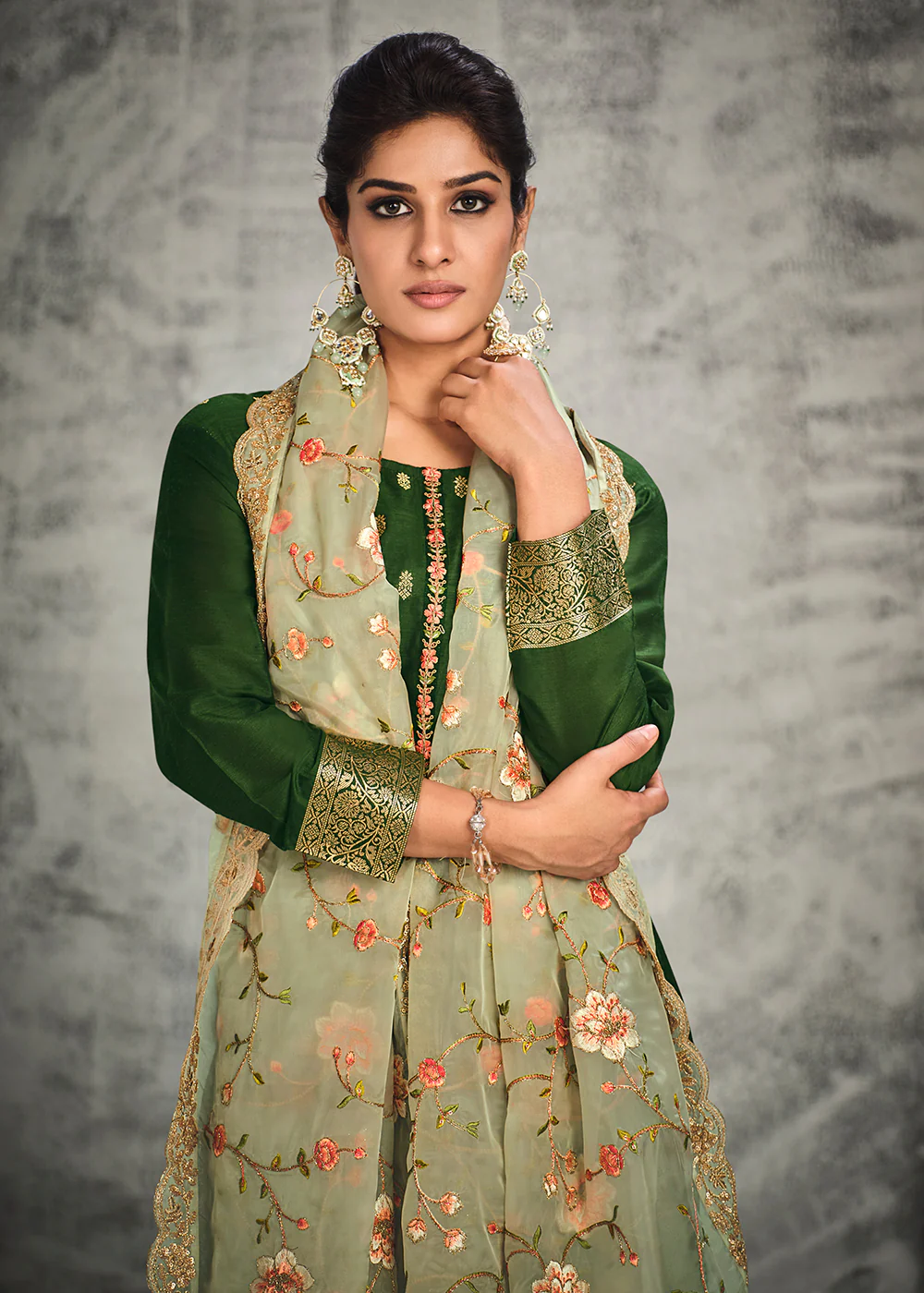 Jacquard Silk Adorning Green Pakistani Style Pant Suit - Image 2