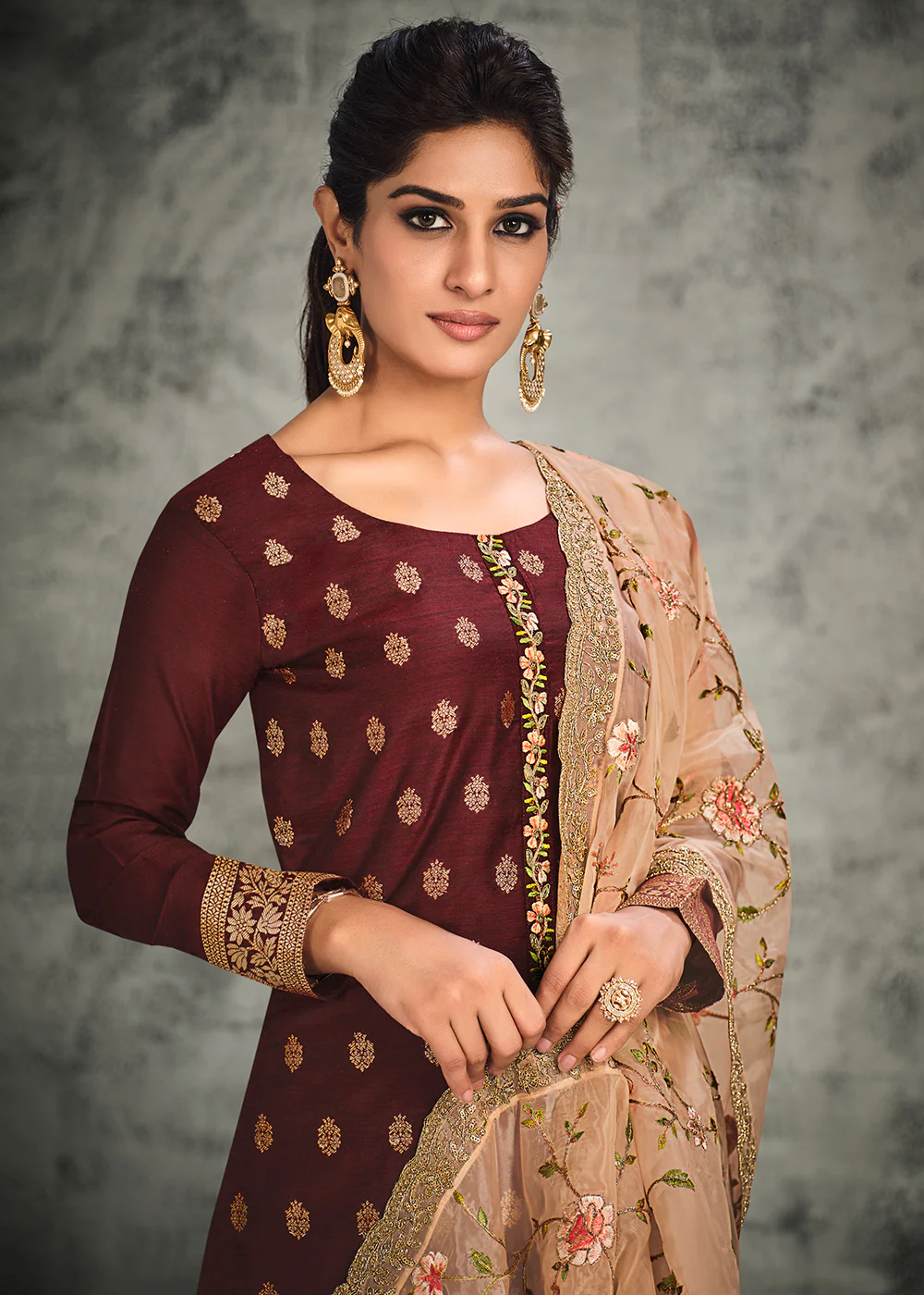Jacquard Silk Adorning Maroon Pakistani Style Pant Suit - Image 2