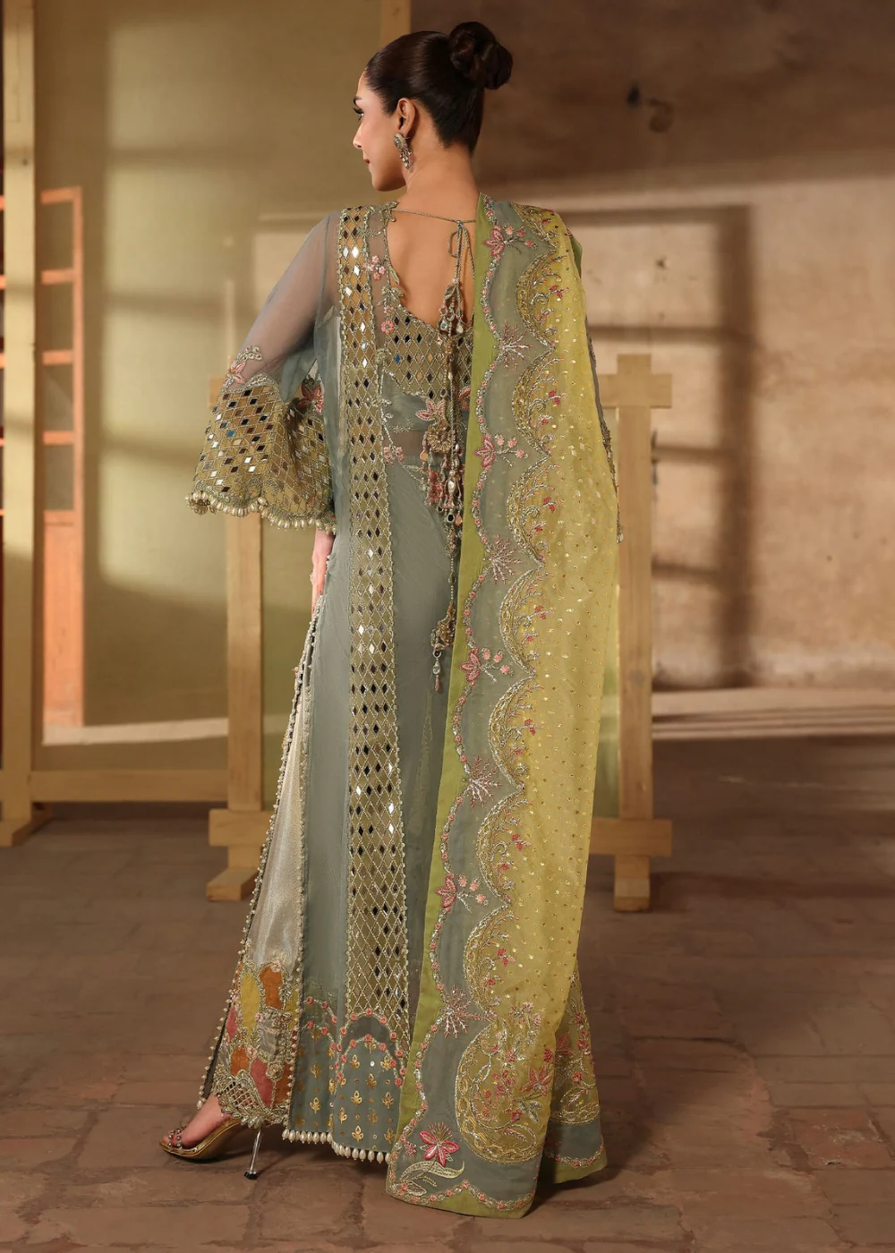 Jhilmil Luxury Wedding Formals ‘26 by Crimson | JHALAK - Image 3