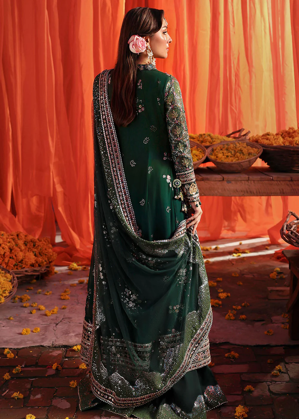 Jhoomro Luxury Formals '25 by Nureh | NL-83 Zoha - Image 3