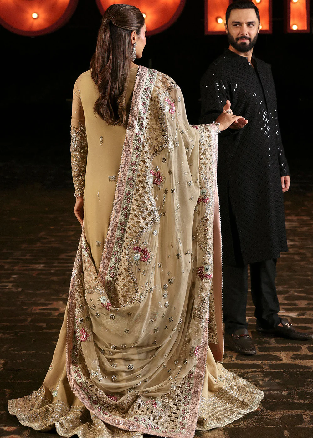 Jhoomro Luxury Formals '25 by Nureh | NL-85 Raina - Image 3