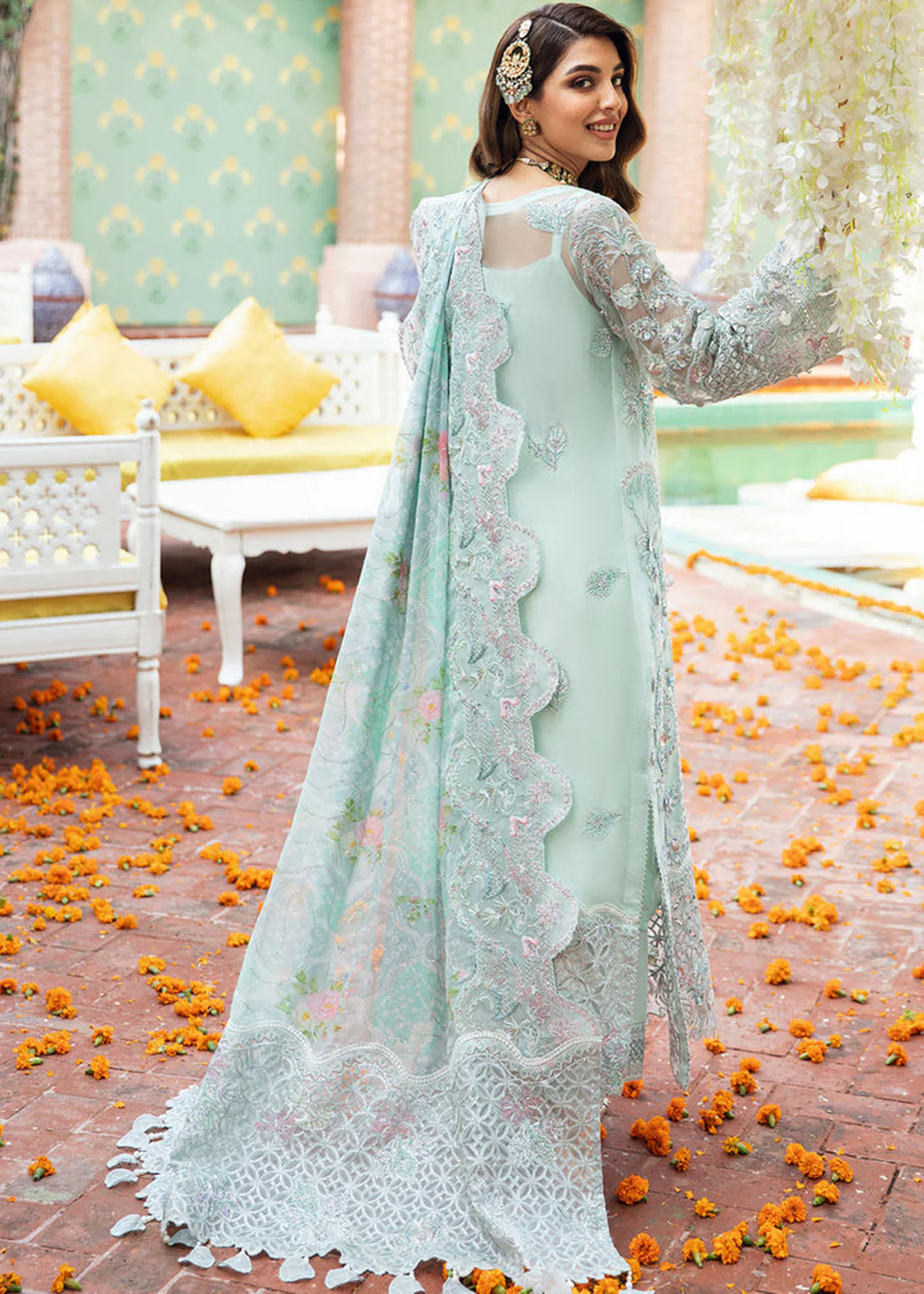 Jhoomro Wedding Luxury Formals 23 by Nureh | NL-55 - REENA - Image 3