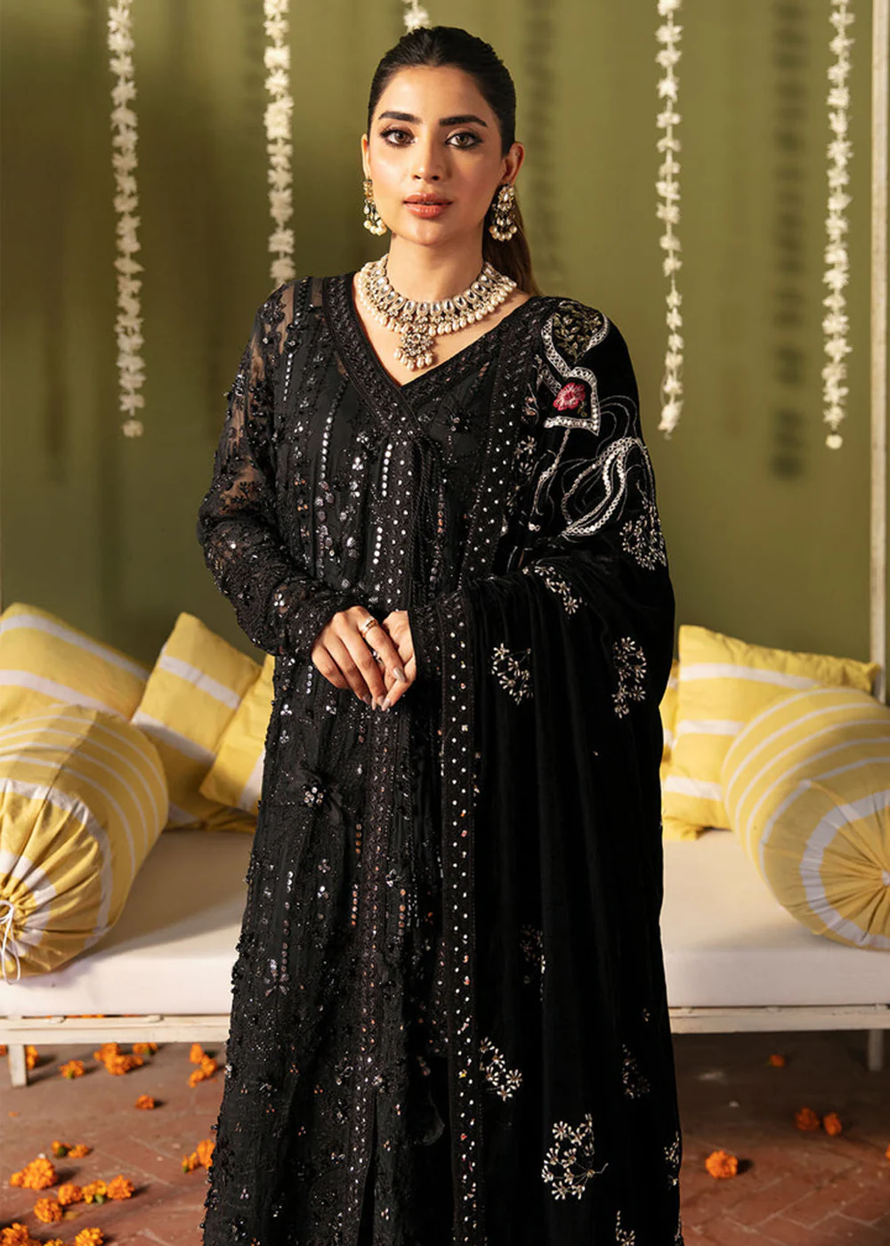 Jhoomro Wedding Luxury Formals 23 by Nureh | NL-57 - LIBAS-E-KHAS - Image 2