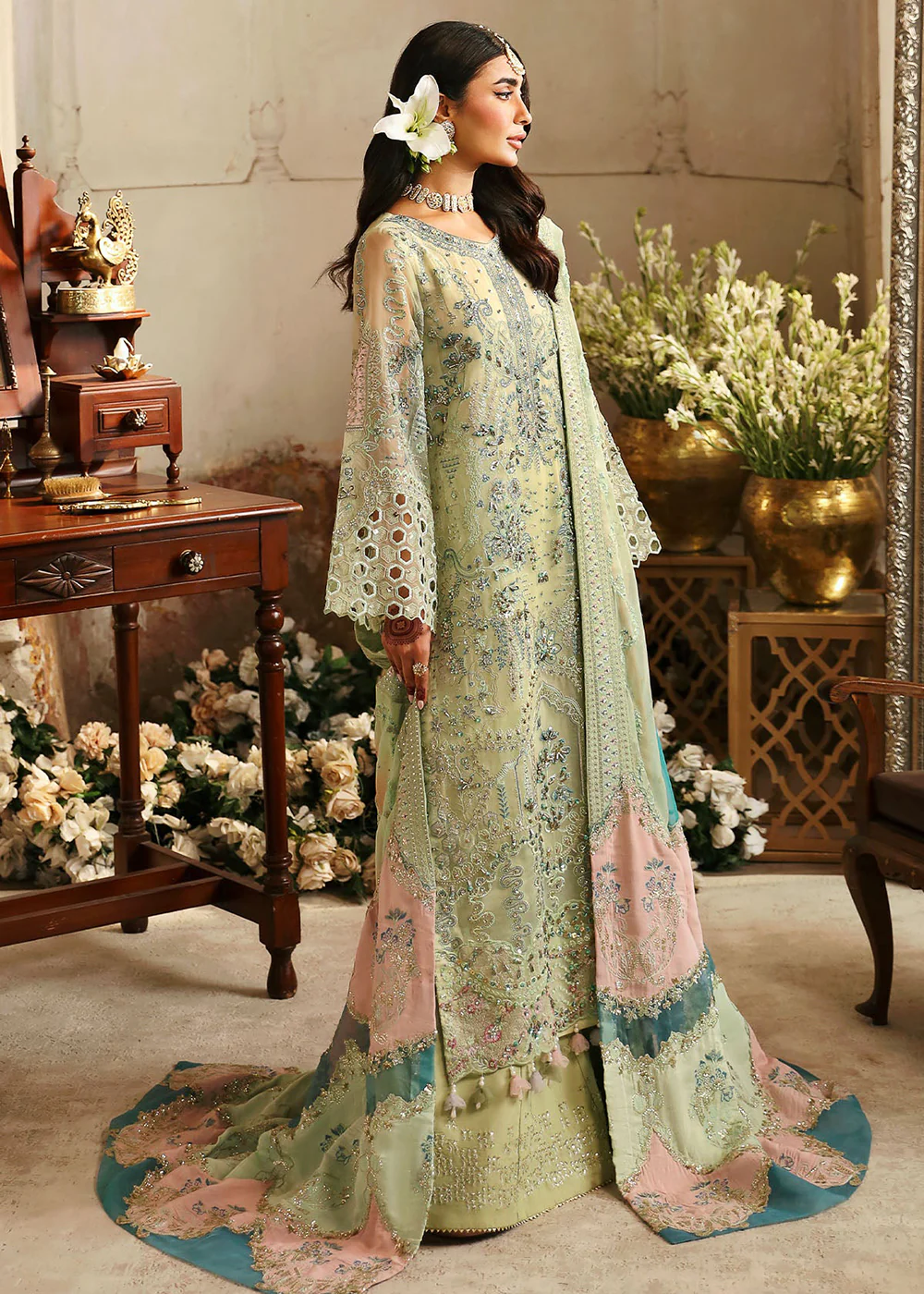 Jhoomro Wedding Luxury Formals '24 by Nureh | NL-67 MAHI-ROO - Image 7
