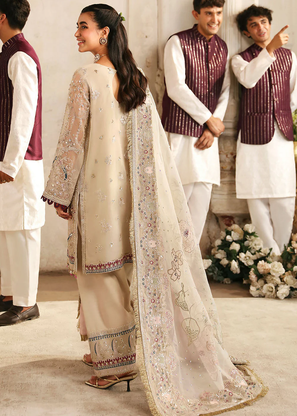 Jhoomro Wedding Luxury Formals '24 by Nureh | NL-72 CHANDNI - Image 6