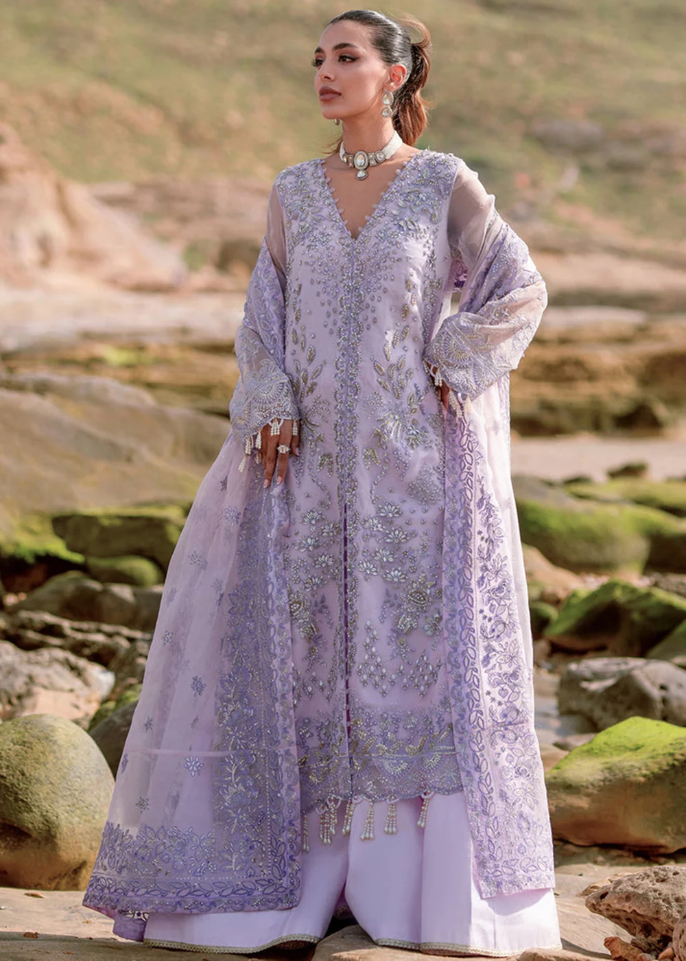 Kamari Reveuse Wedding Formals '24 by Emaan Adeel | SELINA - Image 5