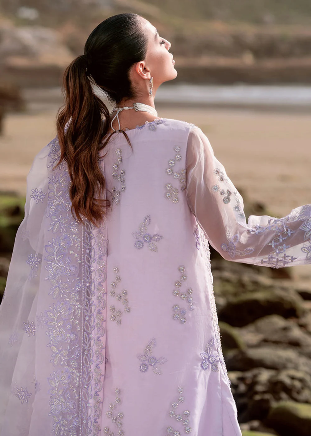 Kamari Reveuse Wedding Formals '24 by Emaan Adeel | SELINA - Image 7