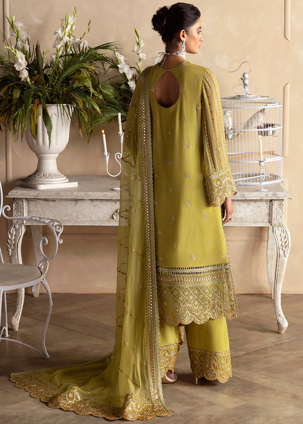 La Fuchsia Luxury Formals '24 by Afrozeh | Diora - Image 3