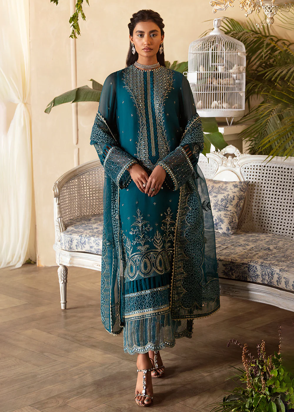 La Fuchsia Luxury Formals '24 by Afrozeh | Liana - Image 5
