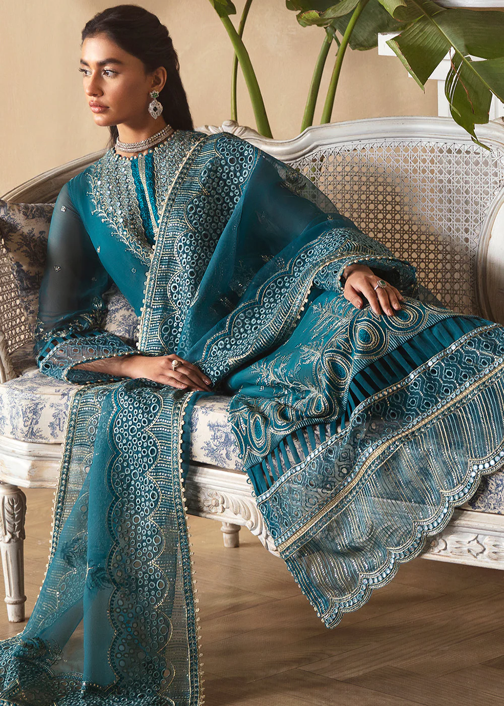 La Fuchsia Luxury Formals '24 by Afrozeh | Liana - Image 6