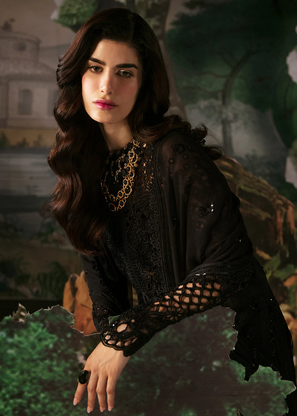 La Fuchsia Luxury Formals '24 Vol 2 by Afrozeh | Camilla - Image 4