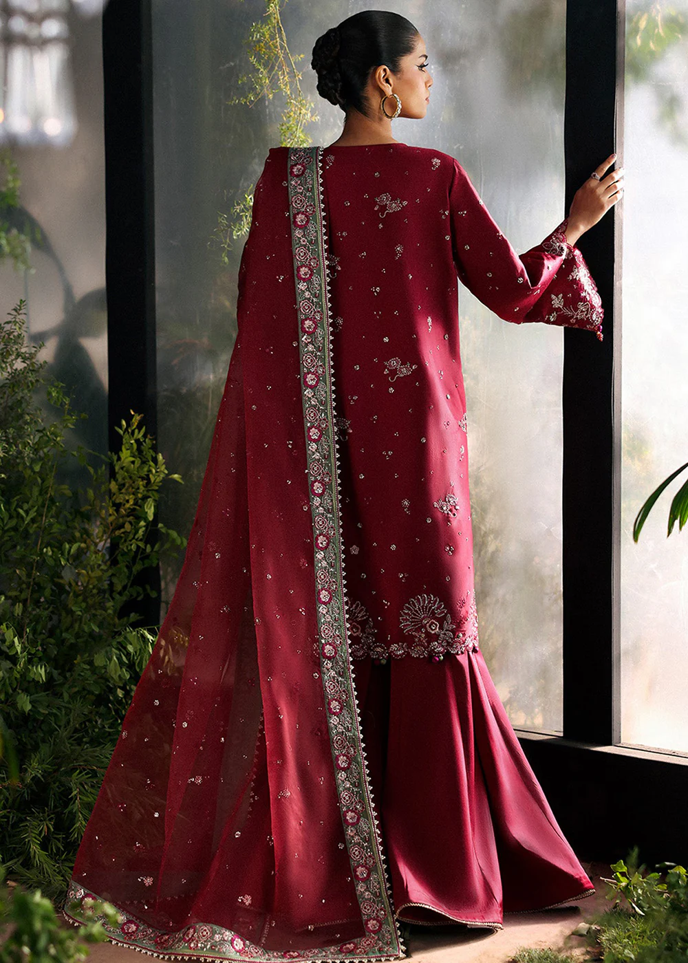 La Fuchsia Luxury Formals '25 by Afrozeh | Yalira - Image 3