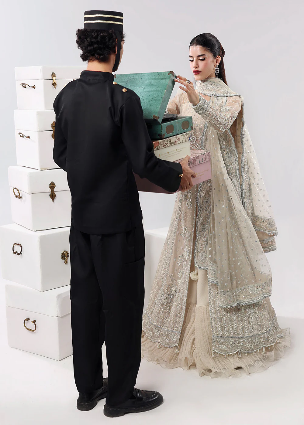 L'amore Luxury Handwork Edit '25 by Sardinia | Pearl Mist - Image 10