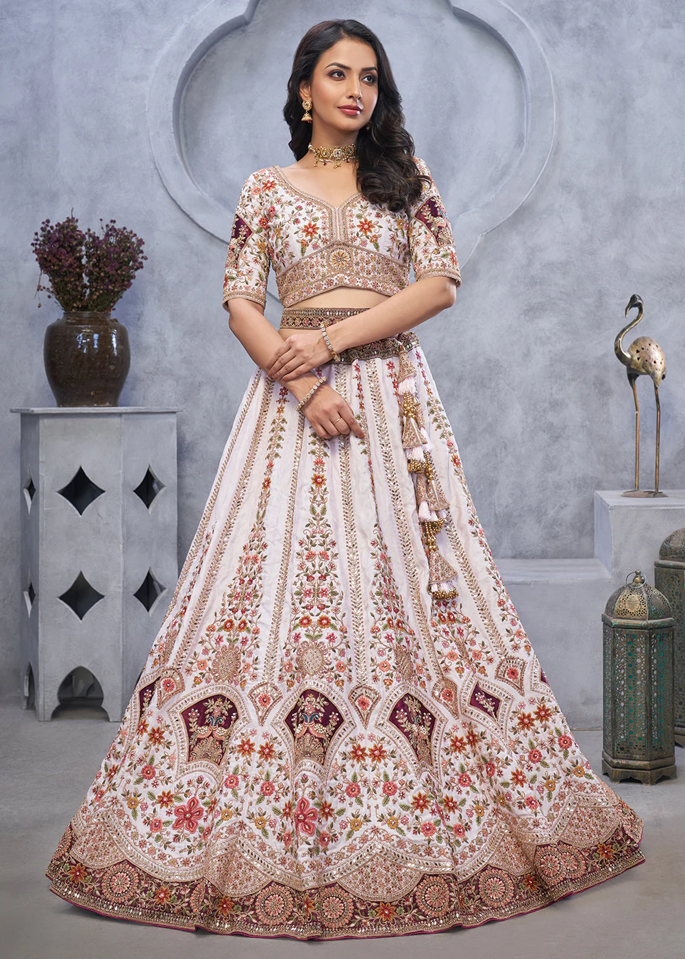 Light Purple Zari Paisley Embroidered Wedding Lehenga Choli - Image 5