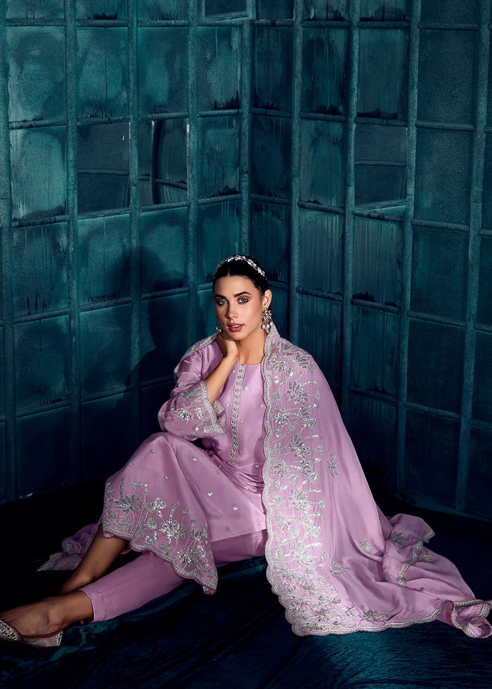 Lilac Pink Modale Silk Embroidered Festive Salwar Suit - Image 3