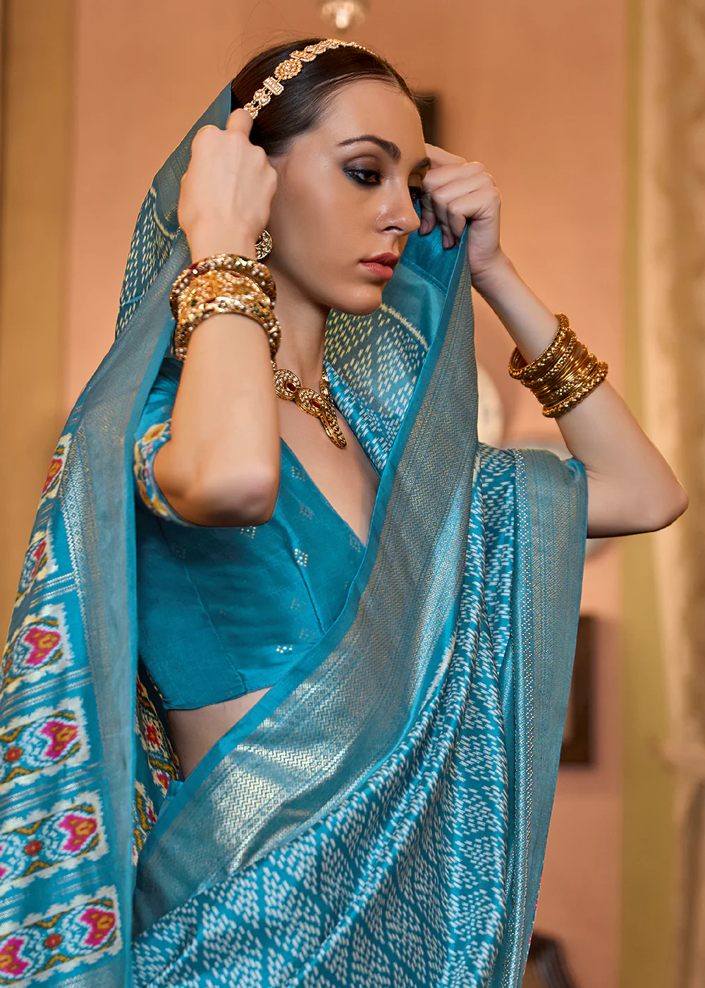 Lovely Firozi Blue Woven Zari & Printed Patola Silk Traditional Saree - Image 2