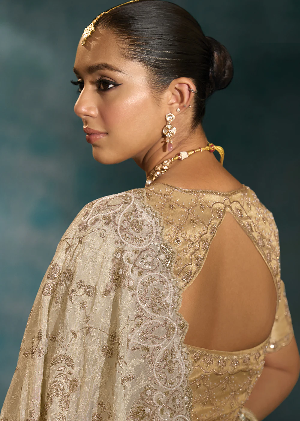 Lucknowi Cream Cut Dana & Mirror Work Designer Saree - Image 3