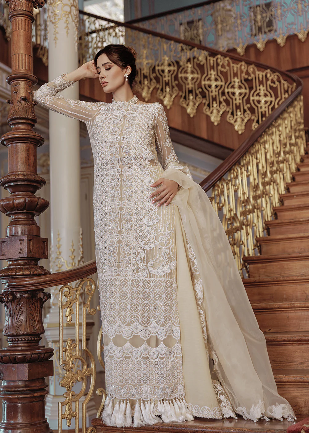 Lumiere Festive 2023 by Saira Rizwan | DAISY SR-04 - Image 3