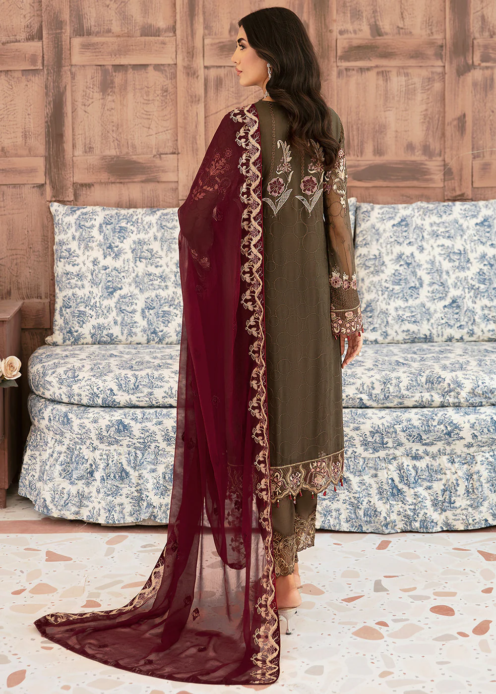Luxury Chiffon Collection 2024 by Ramsha | F-2604 - Image 3